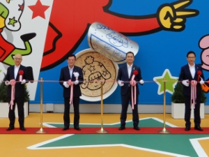 写真：おやつタウン グランドオープンセレモニー2