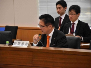 写真：政策評価審議会2