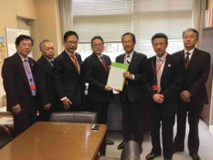 写真：三重県道路利用者会議 秋季提言活動2