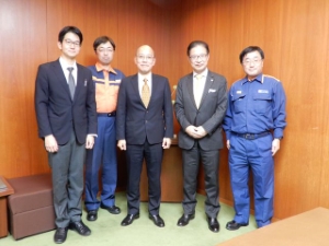 写真：総務省消防庁 林﨑理 長官