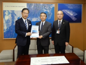 写真：津松阪港直轄海岸事業促進期成同盟会