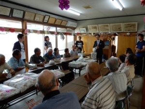 写真:地区敬老会1