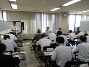 写真：連絡調整会議