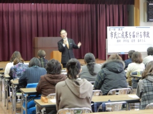 写真：講演とガーデニング体験教室