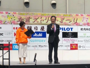 写真：津駅前ストリートまつり