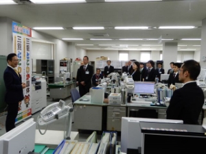 写真：国体・障害者スポーツ大会推進局設置に伴う市長訓示及び看板除幕式1