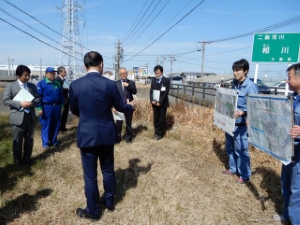 写真：相川現場視察研修会1