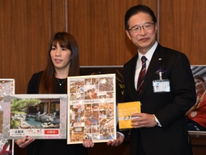 写真：吉田沙保里さん引退報告6