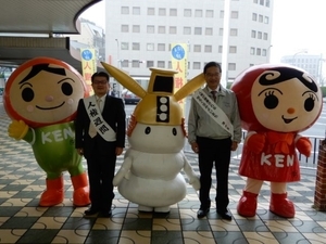 写真：人権週刊街頭啓発2