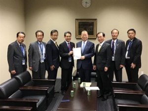 写真：ゴルフ場利用税要請活動2