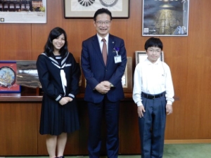 写真:全日本中学英語弁論大会出場生徒