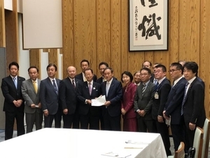 写真:首相官邸要望2