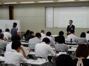 写真:研修講師