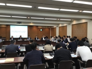 写真:有識者会議