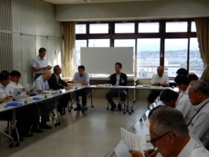 写真:第1回連絡調整会議