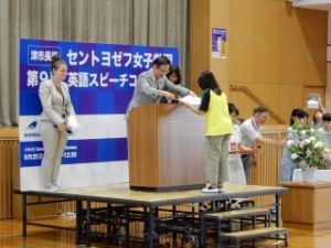 写真：セントスピーチコンテスト1
