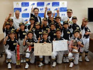 写真：神戸スポーツ少年団