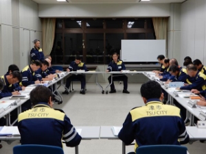 写真：災害対策本部会議2