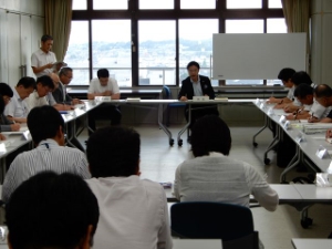 写真：連絡調整会議