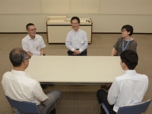 写真：職務経験者座談会