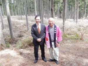 写真:ミツマタ群生地