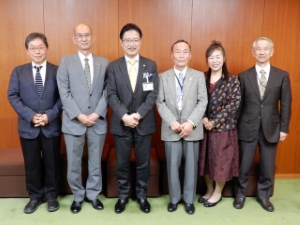 写真:活動報告会