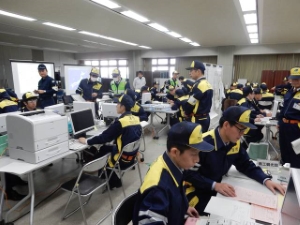 写真:津市災害対策図上訓練2