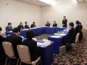 写真：夢・志事塾」発起人会