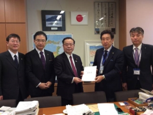 写真:谷公一 衆議院議員