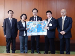 写真：JICA青年海外協力隊 第3次隊派遣