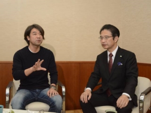 写真:電通CMプランナー 篠原誠さん