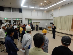 写真：夜間避難訓練1