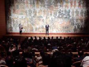 写真：第16回ひさい版仮装大笑1