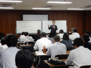 写真：新任担当副主幹研修