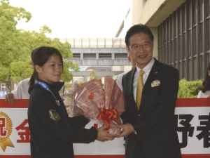 写真：レスリング世界選手権優勝報告1