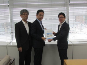 写真：守屋正平副局長