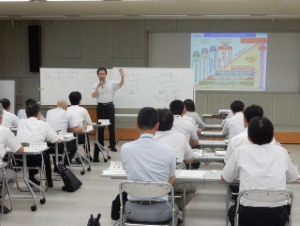 写真:部次長級組織経営セミナー(午後の部)