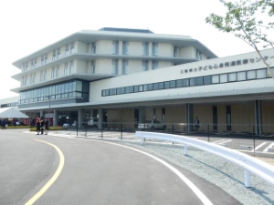 写真：三重県立子ども心身発達医療センター開設記念式典3