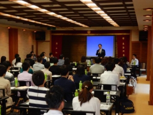 写真：津市職員組合青年部 新規採用者学習会