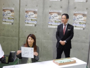 写真:サオリーナ建設現場の視察3