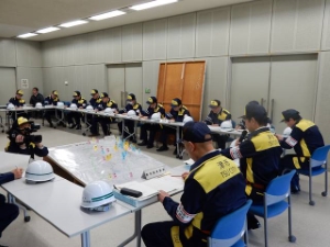 写真:津市災害対策図上訓練1