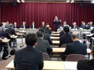 写真：津商工会議所主催「市長ほか市幹部を囲む懇談会」