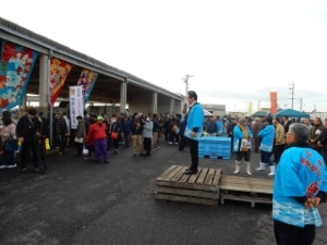 写真:白塚おさかなまつり