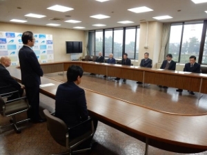 写真:椋本財産区管理委員辞令交付式2