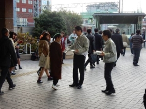 写真:人権啓発週間街頭啓発2