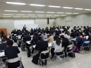 写真:2年目職員研修