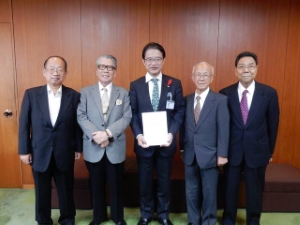 写真:斎藤拙堂顕彰会役員