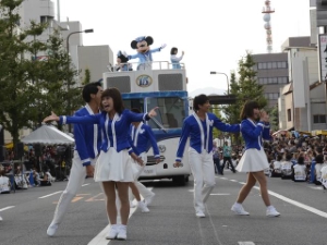 写真:ディズニーパレード1