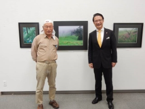 写真：川瀬寿男さん写真展