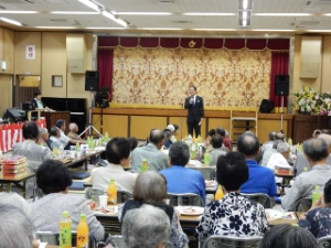 写真:地区敬老会4